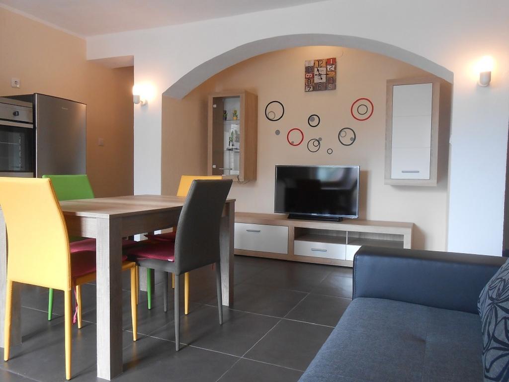 Apartments Pavelic Novi Vinodolski Rom bilde